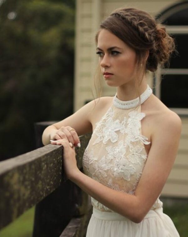 lady in wedding dress